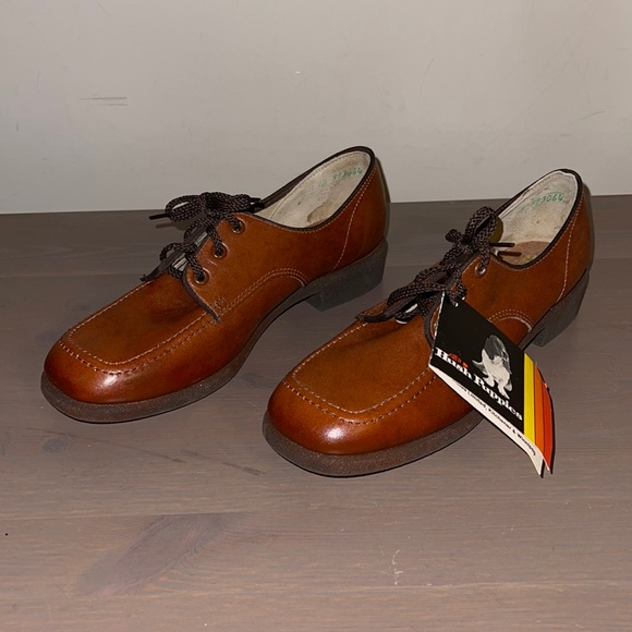 🆕 Hush Puppies Vintage Brown Leather Shoes - Women’s Size 6.5 - Picture 2 of 14